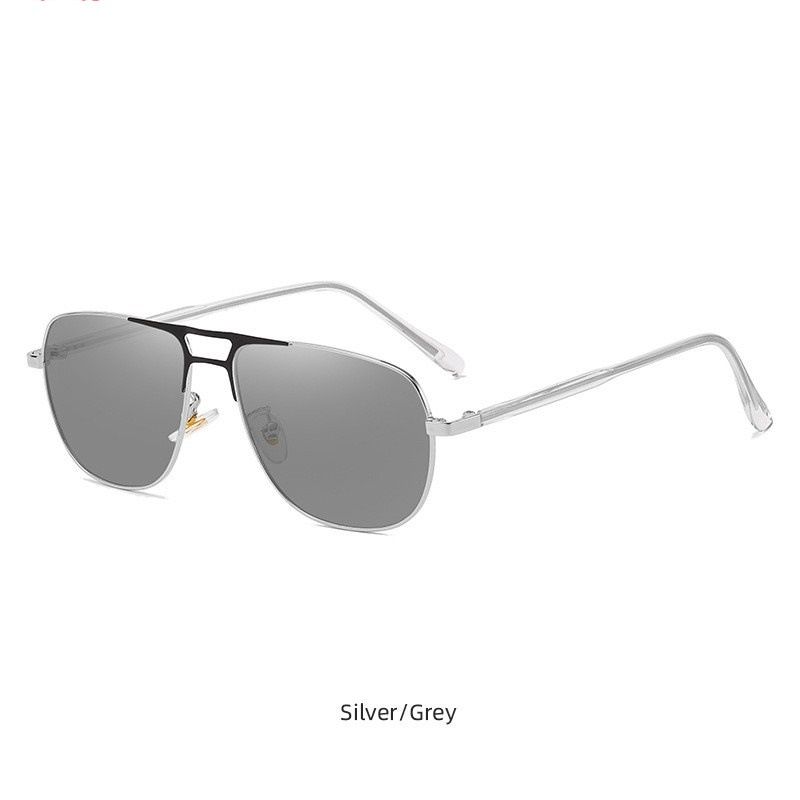 Latest Color-Changing Anti-Blue Light Phtochromic Glasses Retro Metal Double Beam Optical Glasses Frame for Men Popular Glasses Women and Men Photochromic Eyewear Frame 1PC