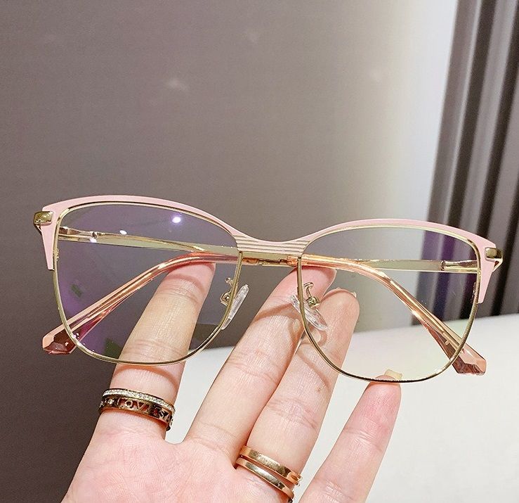 7143 Fashion Lady Butterfly Anti Blue Light Glasses Metal Optical Frames Attractive Eye Glasses for Women 1PC