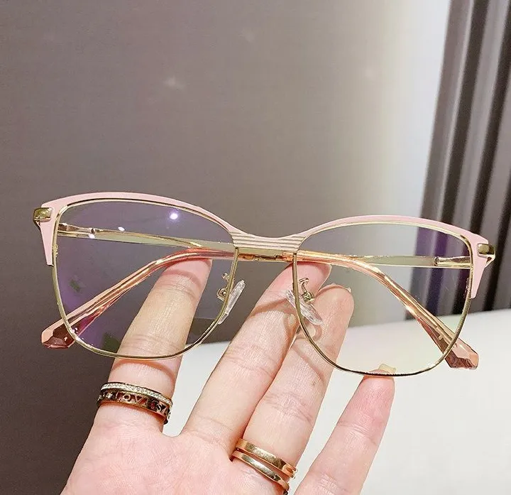 7143 Fashion Lady Butterfly Anti Blue Light Glasses Metal Optical Frames Attractive Eye Glasses for Women 1PC