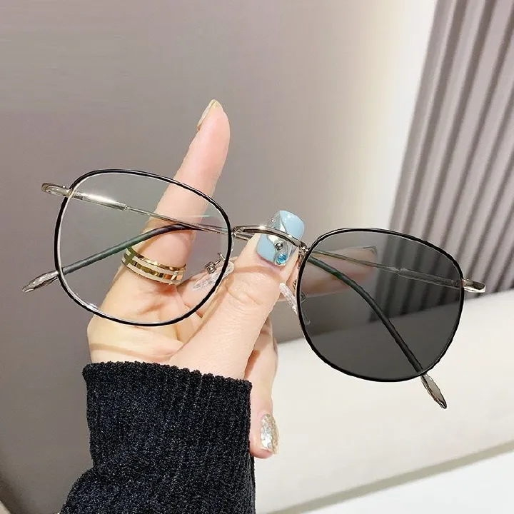 2025 New arrival women photochromic anti blue light glasses frame metal frame optical eyeglasses for men 1PC