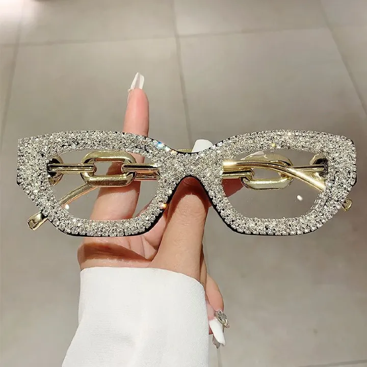 QSKY Sea Street Take Pictures for Small Faces Small Frame square Glasses Diamond Rhinestone Vintage Oval Uv400 Shades Sunglasses 1PC