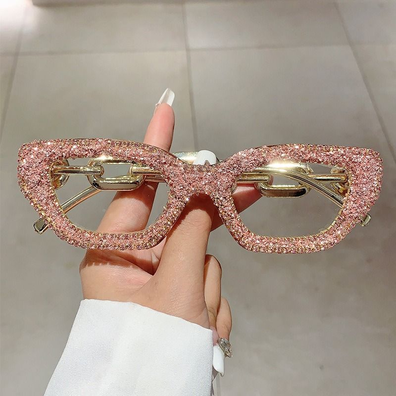 QSKY Sea Street Take Pictures for Small Faces Small Frame square Glasses Diamond Rhinestone Vintage Oval Uv400 Shades Sunglasses 1PC