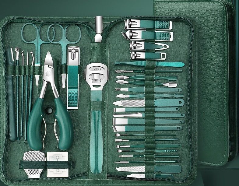 Professional 35-in-1 Home Manicure Pedicure Set Stainless Steel Nail Clipper Kit Personal Care Tools with Luxurious Travel Bag 7pv