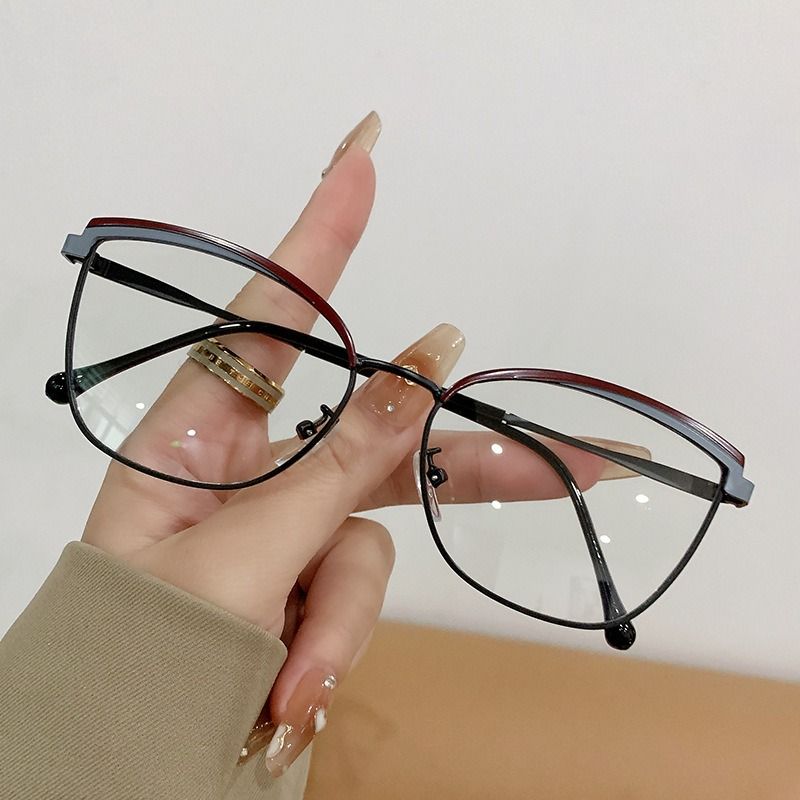 Designer Glasses Metal Optical Glasses Frames Photochromic Blue Light Glasses Women Color Changing Lens Anti 1PC