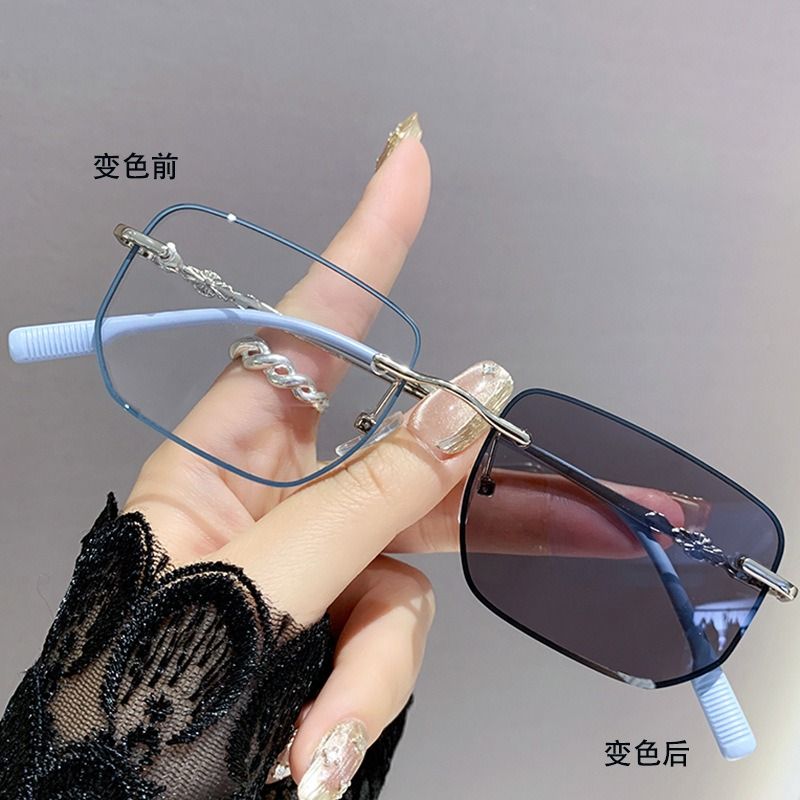 2025 Fashion Color Change Rimless Square Anti Blue Light Glasses Photochromic Eyeglasses Frames for Women Men 1PC