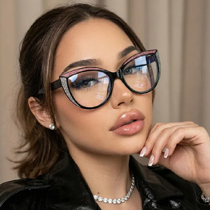 2026 New Elegant Ladies Sunglasses Women UV400 Protection Luxury Brand Butterfly Shades Oversized Cat Eye Female Outdoor Goggles 1PC