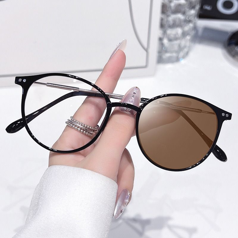 B4 Photochromic Glasses Cat Eye Glasses Fashionable Metal Optical Computer Glasses Frame Eyeglasses Woman Eyewear 1PC