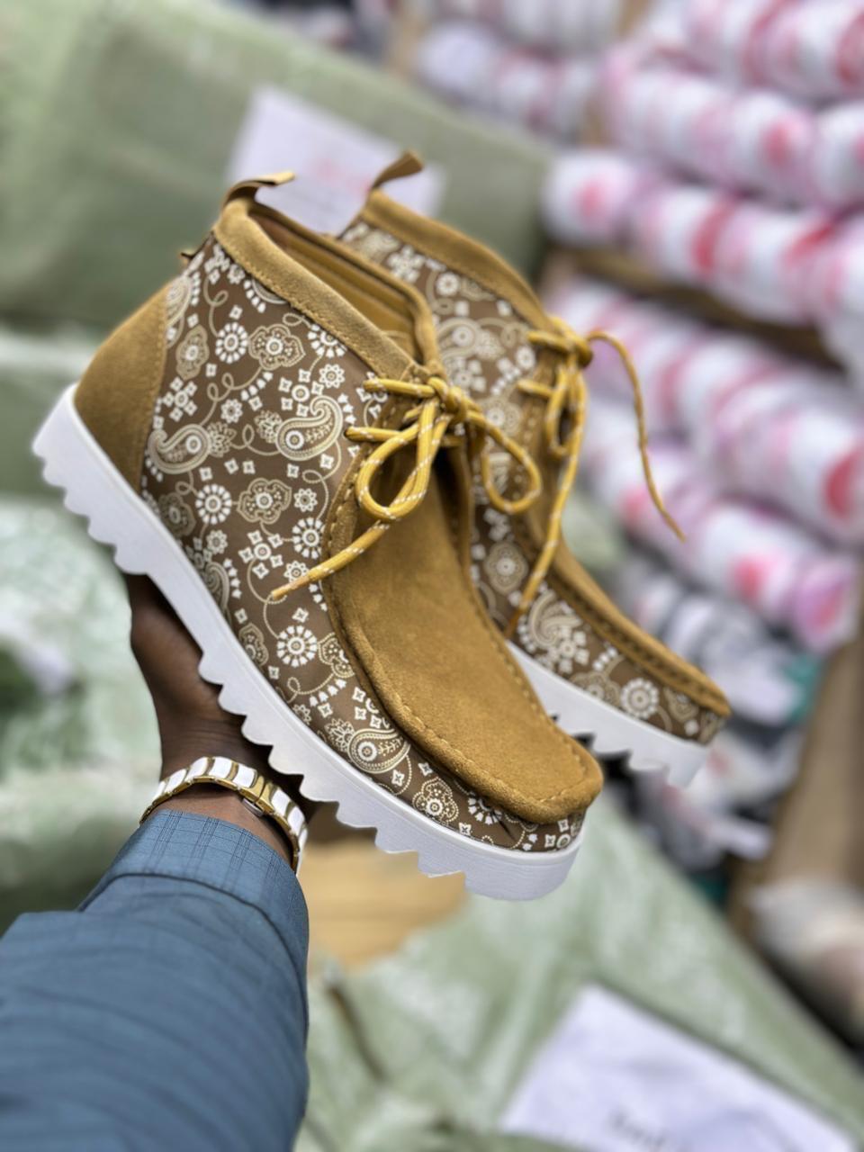 Clarks High cut boots