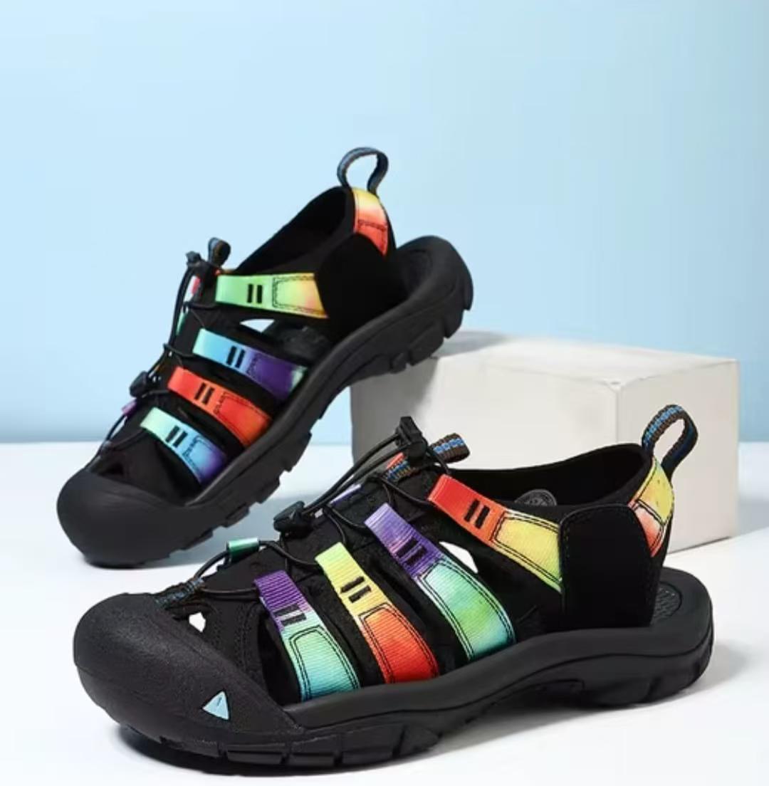 Elegant Keen open shoes!