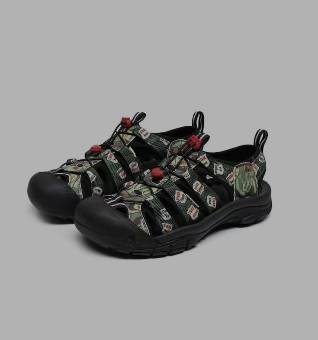 Elegant Keen open shoes!