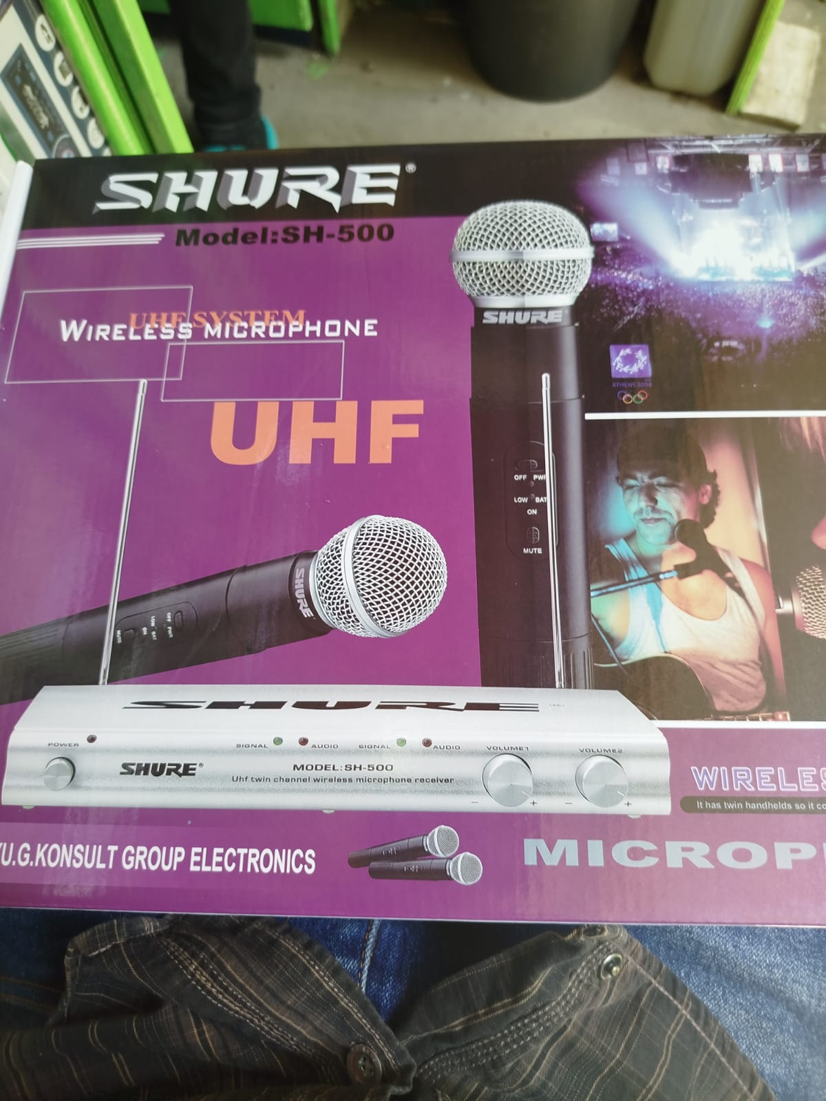 SHURE SH-500 WIRELESS MICROPHONE SYSTEM - has a longer Battery life of abut 6 hours non stop using 9V battery. It produces a Clear original sound quality. Has a very high sensitivity, wide direction