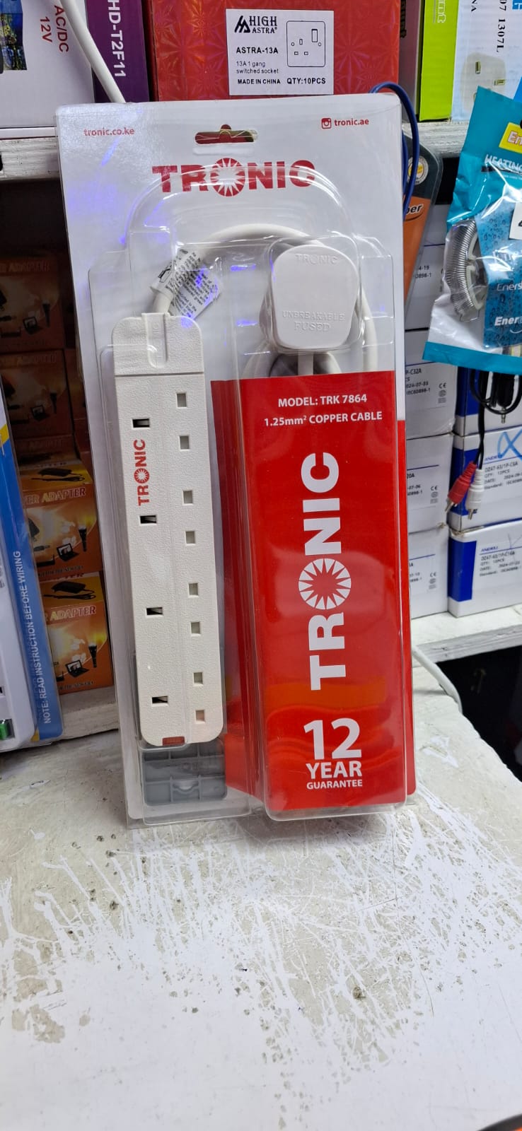 Tronic 4-way extension socket, model TRK 7864. 
Features four outlets for powering multiple devices from a single source.
Utilizes a 1.25mm² copper cable for durability and performance.
Designed to wi