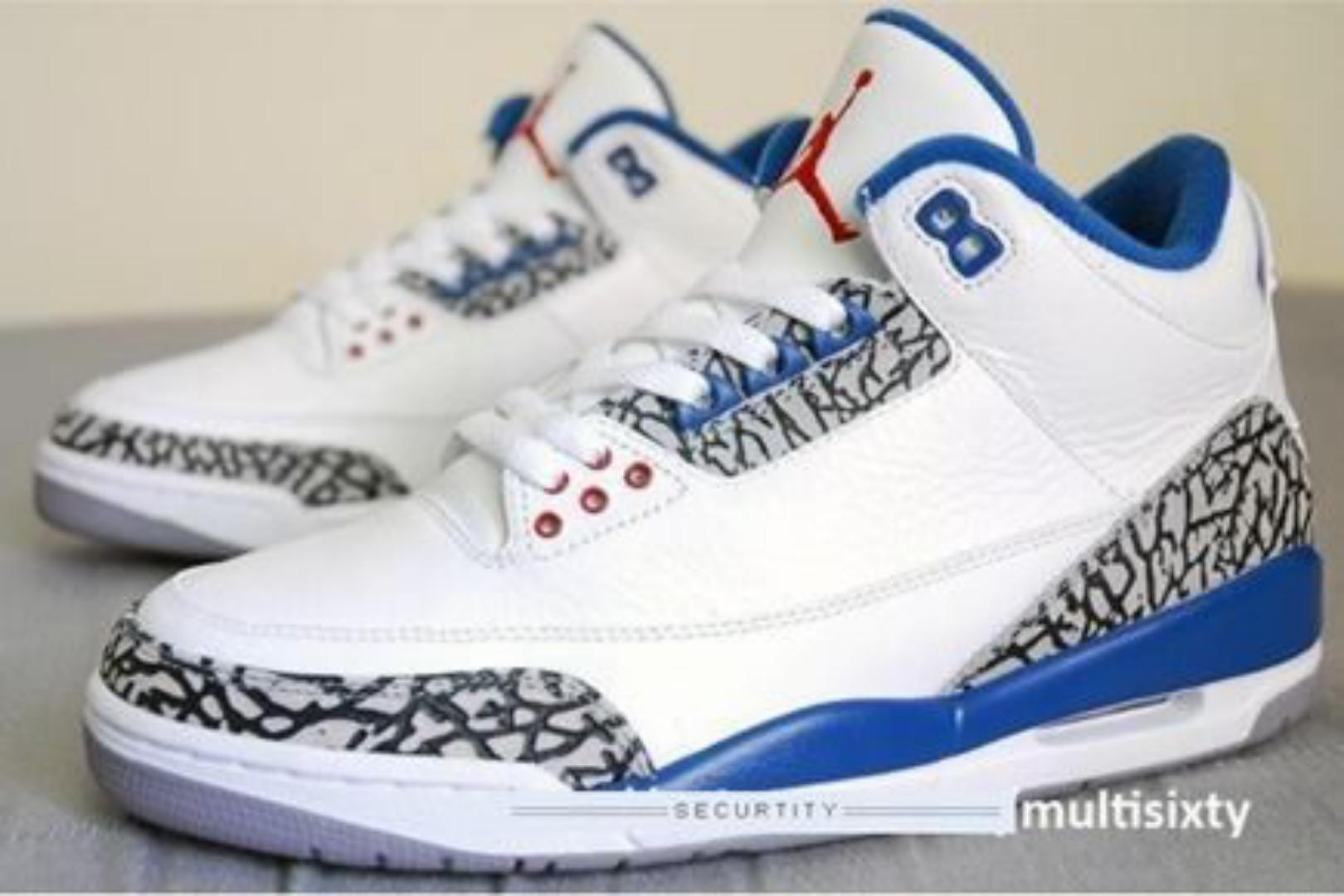 Jordan Retro Basketball Sneakers (White/Valor Blue-Elephant Print)