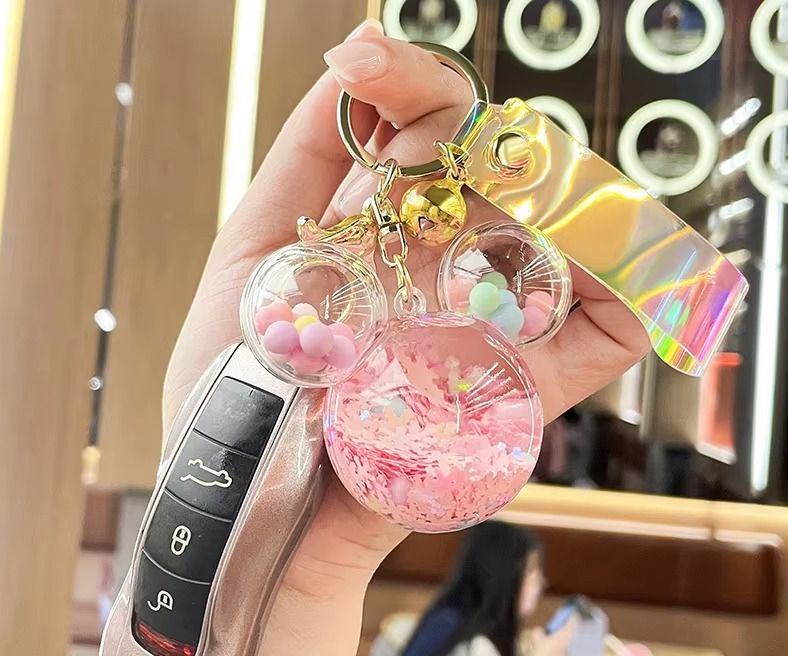 Acrylic KeyHolders Fashion Creative Mickey School Bag Keyring Pendant Cartoon Liquid Into Oil Drift Bottle Keychain