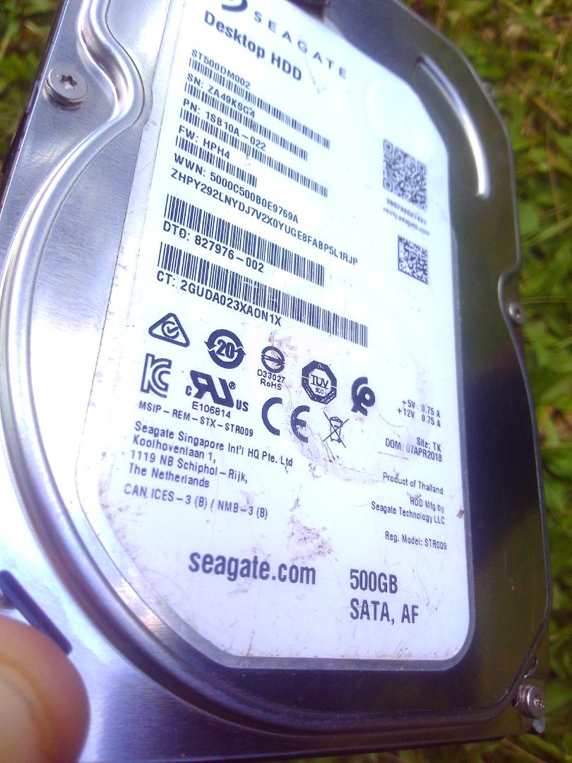 1TB Seagate Desktop Harddisk