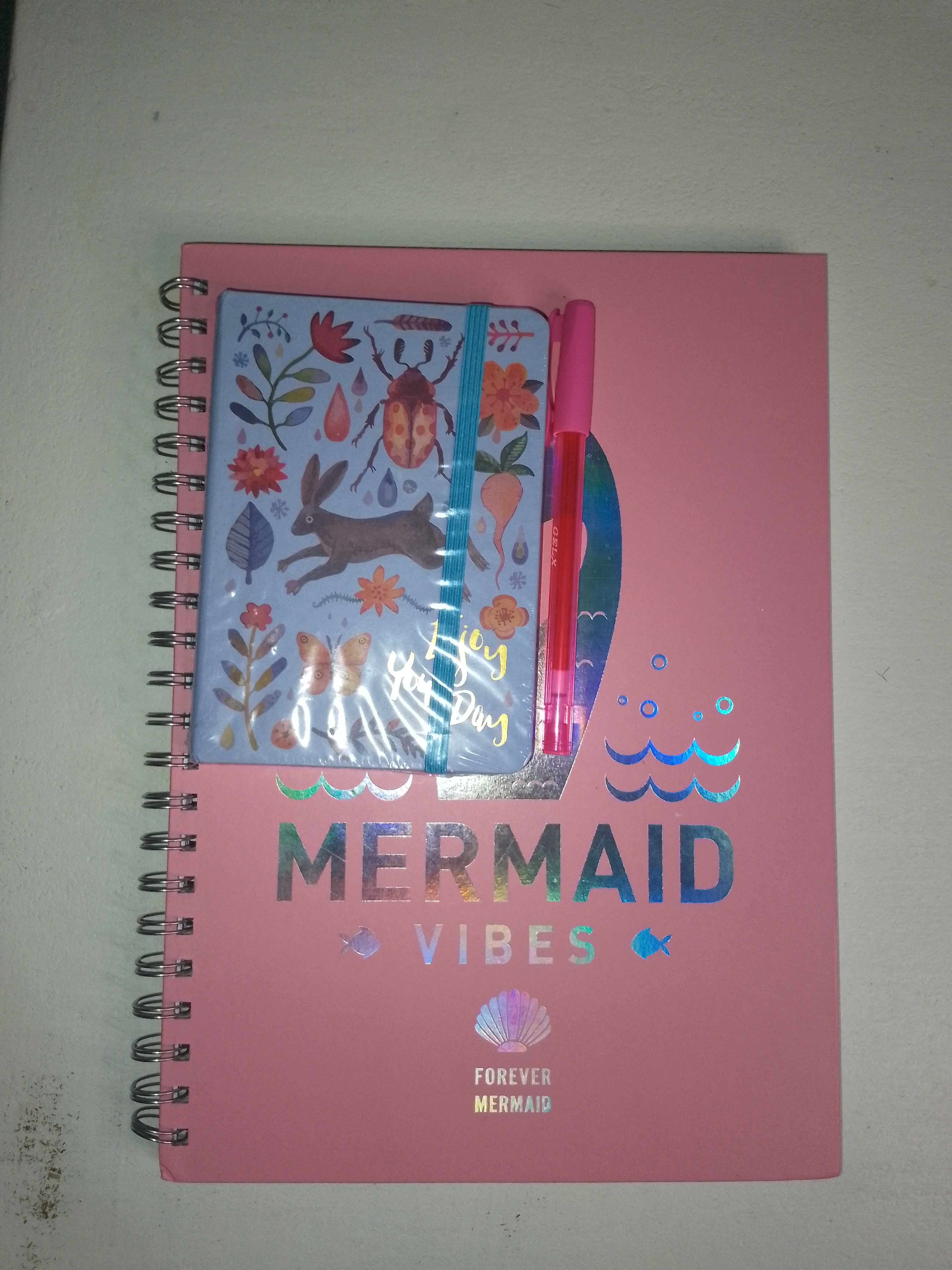 Premium A4 Hardcover Spiral Notebook–Durable side-bound journal for notes, sketches, planning, school, office, travel, diary, creative writing. Refillable & stylish. Free gift 🎁 mini notebook & a pen