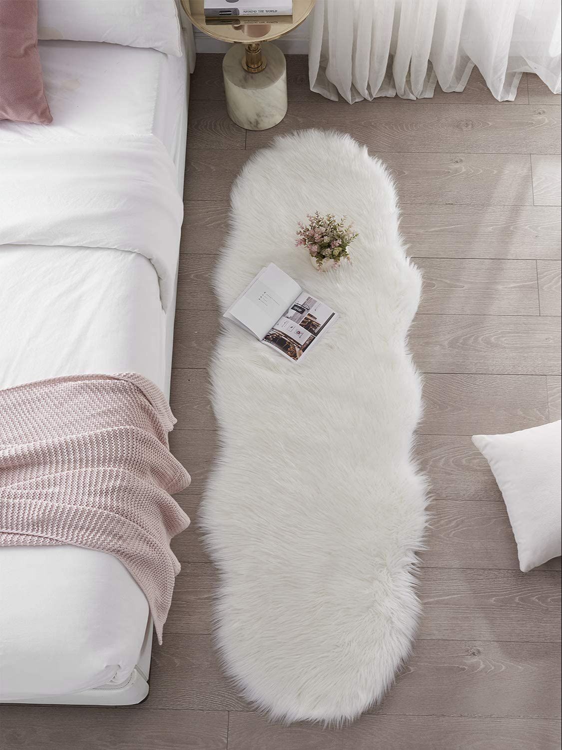 chiwawa fluffy bedside carpet
