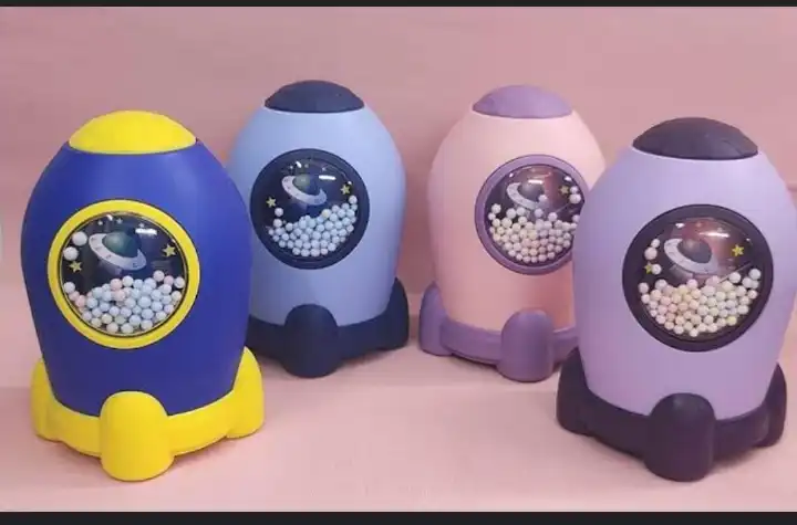ROCKET PIGGY BANK MONEY SAFE ASTRONAUT PIGGY BANKS FOR KIDS CASH COIN CAN ATM BANK COIN MONEY BANK FOR KIDS WITH KEY ASTRONAUT STICKER PRACTICAL GIFTS FOR CHILDREN BOYS AND GIRLS