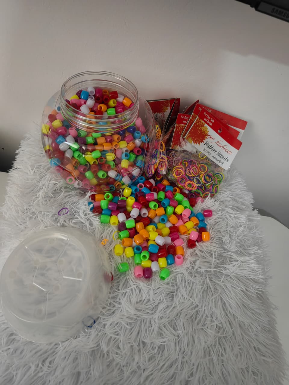 MIXED COLORGLASS, PEARL LARGE HOLE HAIR BEADS, 10X12MM ACRYLIC PONY BEADS FOR HAIR BRAIDS, BULK PACK - MIXED COLORS FOR BRACELETS & DIY VERY COLOURFUL FOR GIRLS