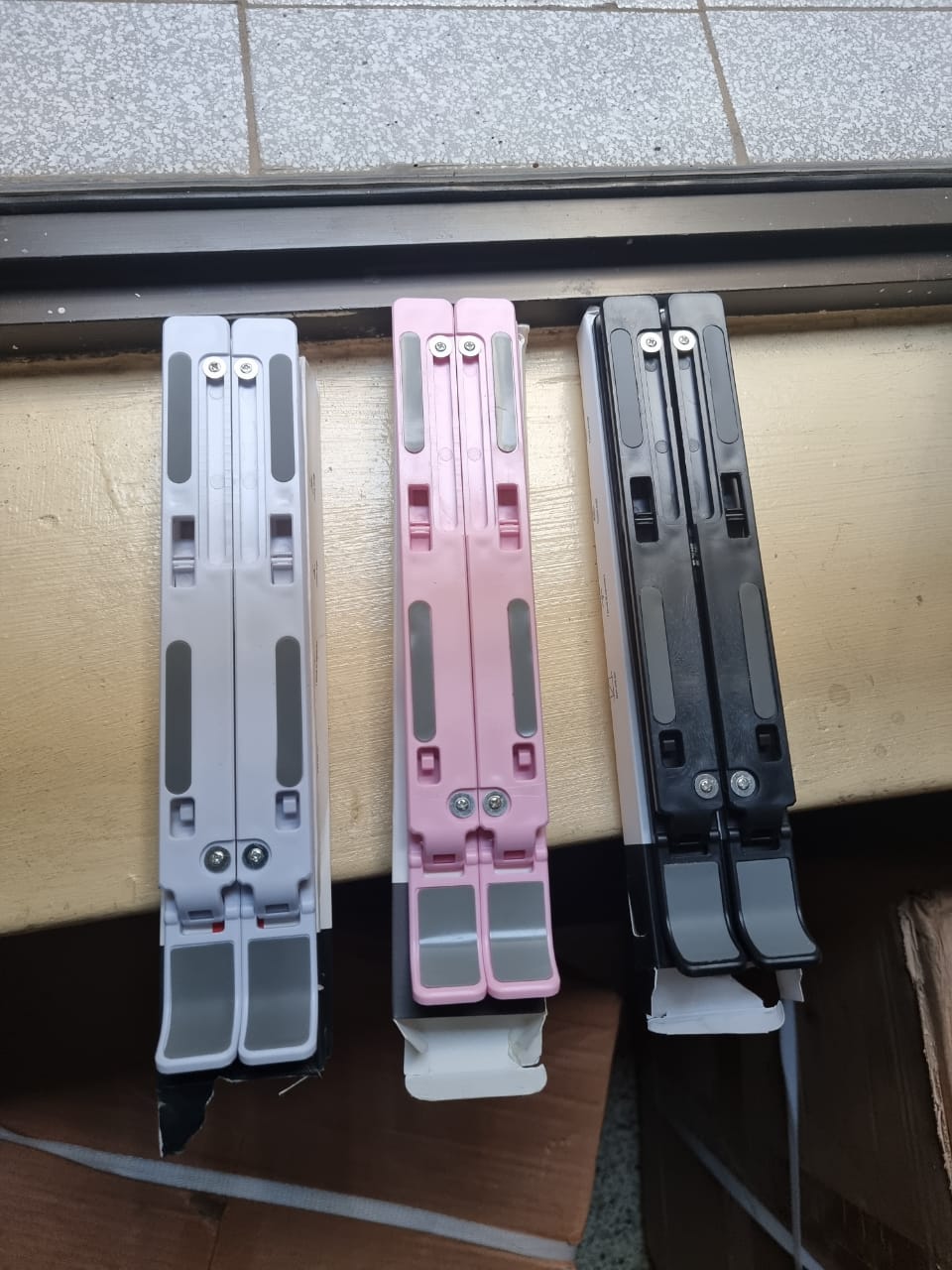 *Creative foldable adjustable laptop stand bracket now available ce.*

*Can be set at 7 different angles*

*Material - strong plastic with nonslip silicone bottom pads.*



*all colours available*