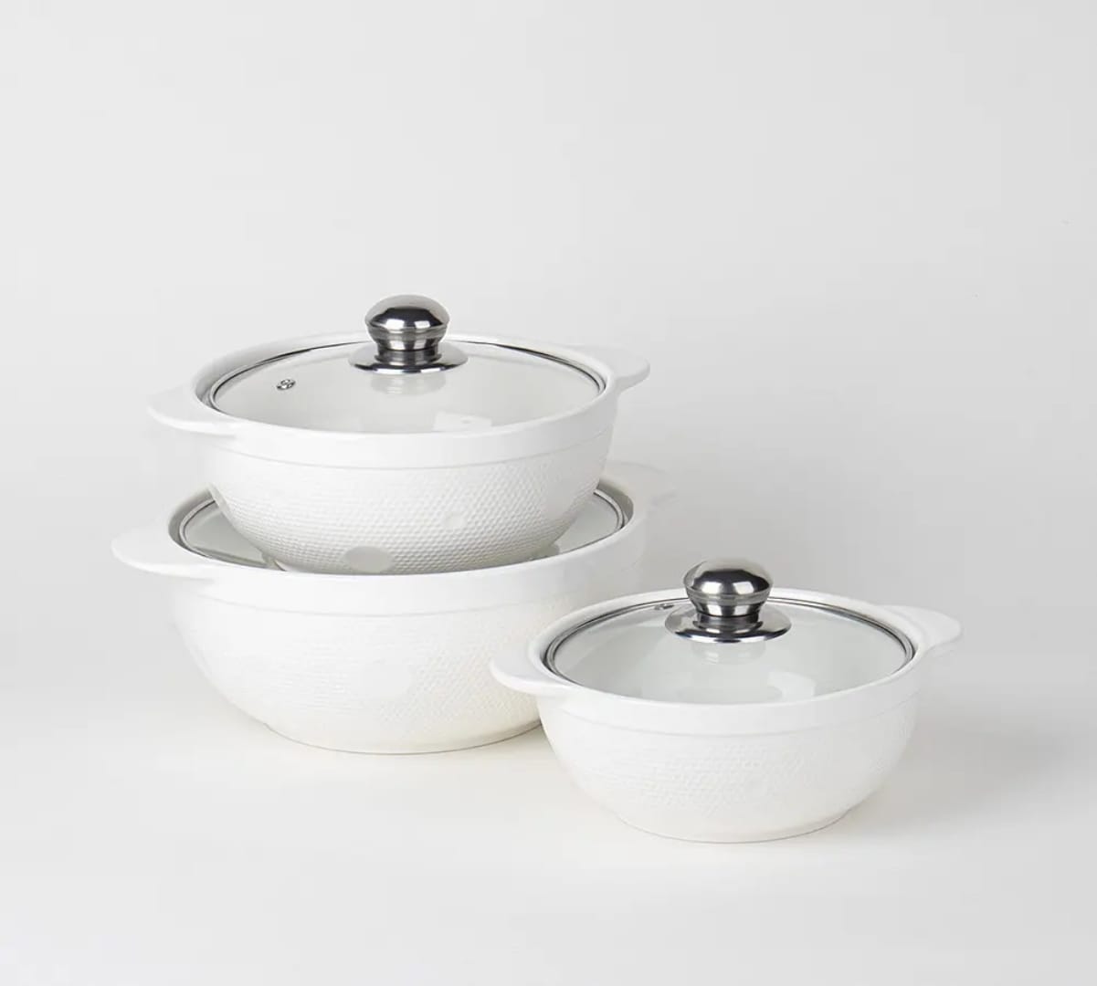 *3pc serving Bowls textured 1ltr &2ltr,3ltr* 

▪️ *Color:* as pic

▪️ *Material:* ceramic

 *▪️Contains:* 3pc

▪️ *Price:* set

*