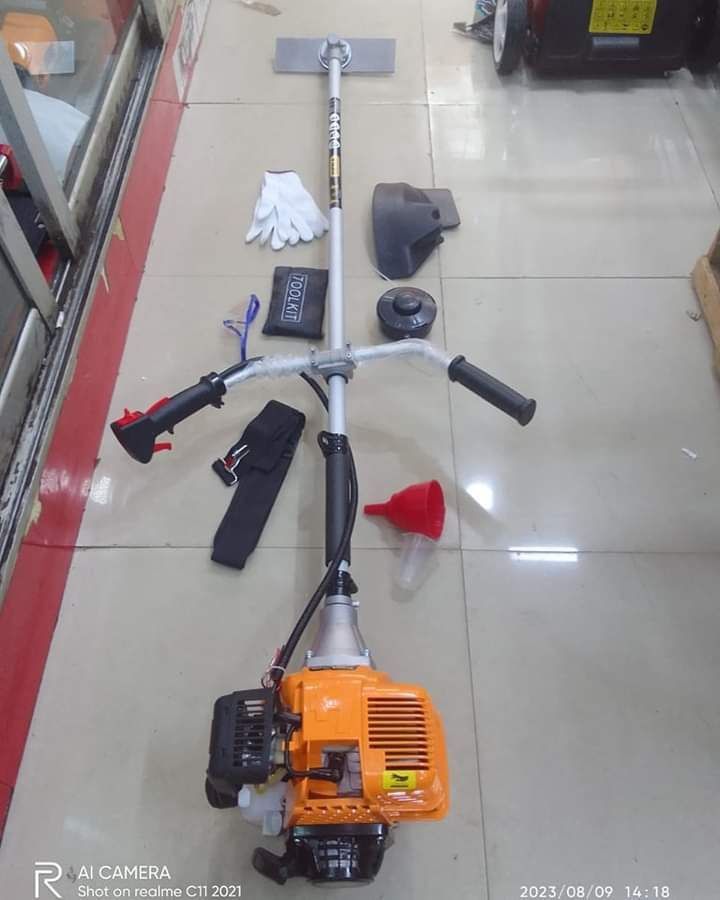 Dera brush cutter 2 stroke 42.7cc