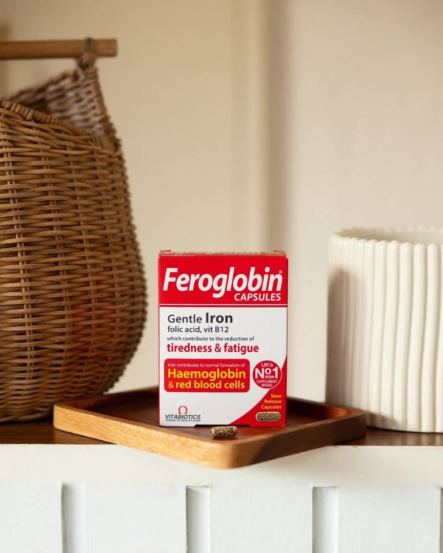 VITABIOTICS FEROGLOBIN CAPSULES Gentle Iron folic acid,vit B12 which contribute of tiredness and fatigue Uk's No.1 SUPPLEMENT BRAND 30 CAPSULES