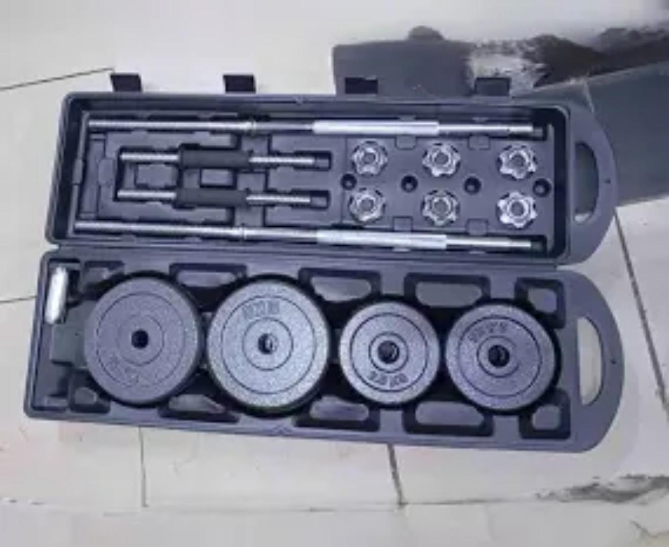 YORK CAST IRON 50KG SPINLOCK,BARBELL AND DUMBELL ADJUSTABLE  FITNESS SET INDOOORS & OUTDOORS PORTABLE WEIGHTLIFTING GYM SETS.