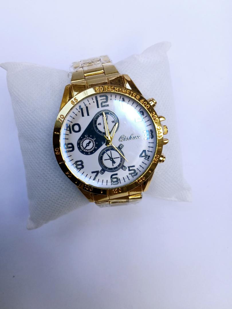 Luxury Gold Men's Wrist Watch – Classic Analog Design with Chronograph Accents