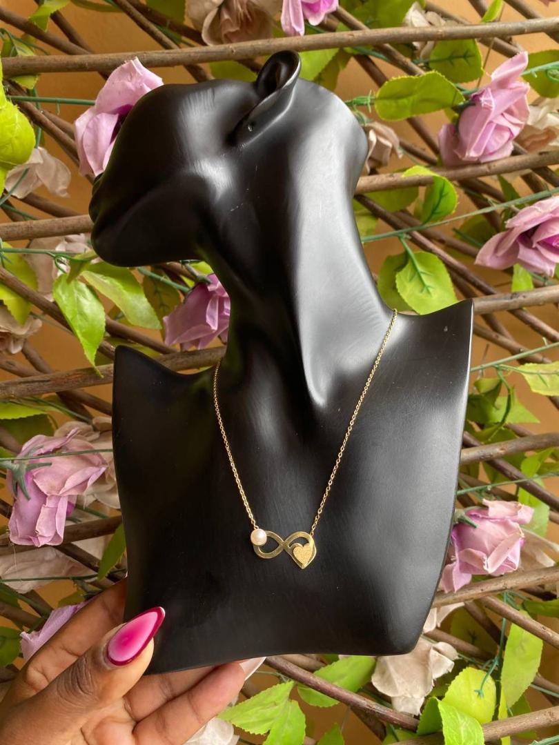 Infinity Heart Pendant Necklace with Pearl Accent – Symbol of Endless Love & Elegance