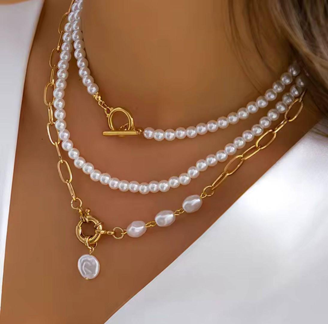 Elegant Multilayered Pearl Necklace for Women – Layered Gold Chain & Pearl Choker Jewelry for Party, Wedding & Daily Fashion