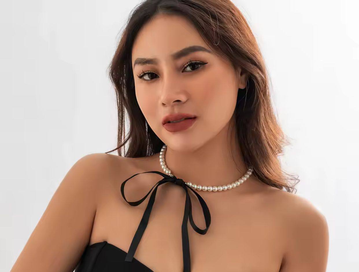 Elegant Pearl Necklace with Silk Ribbon Choker - Classic Women's Jewelry Gift for Wedding & Formal Events
