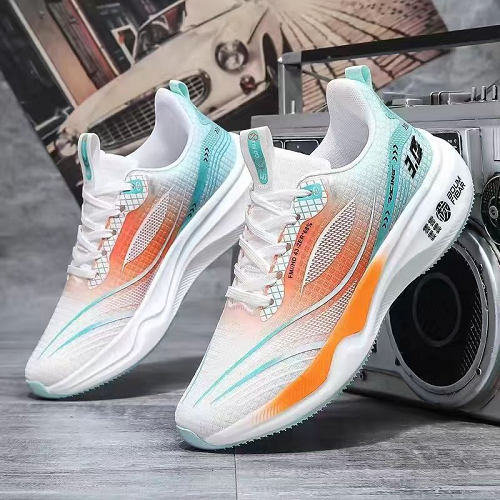 Men's lightweight stylish mesh outdoor sneakers versatile lightweight breathable casual shoes