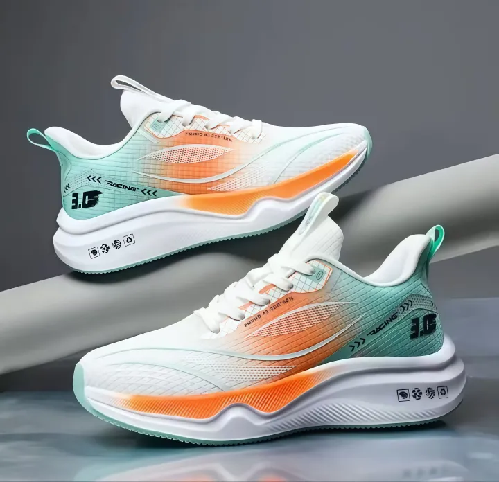 Men's lightweight stylish mesh outdoor sneakers versatile lightweight breathable casual shoes
