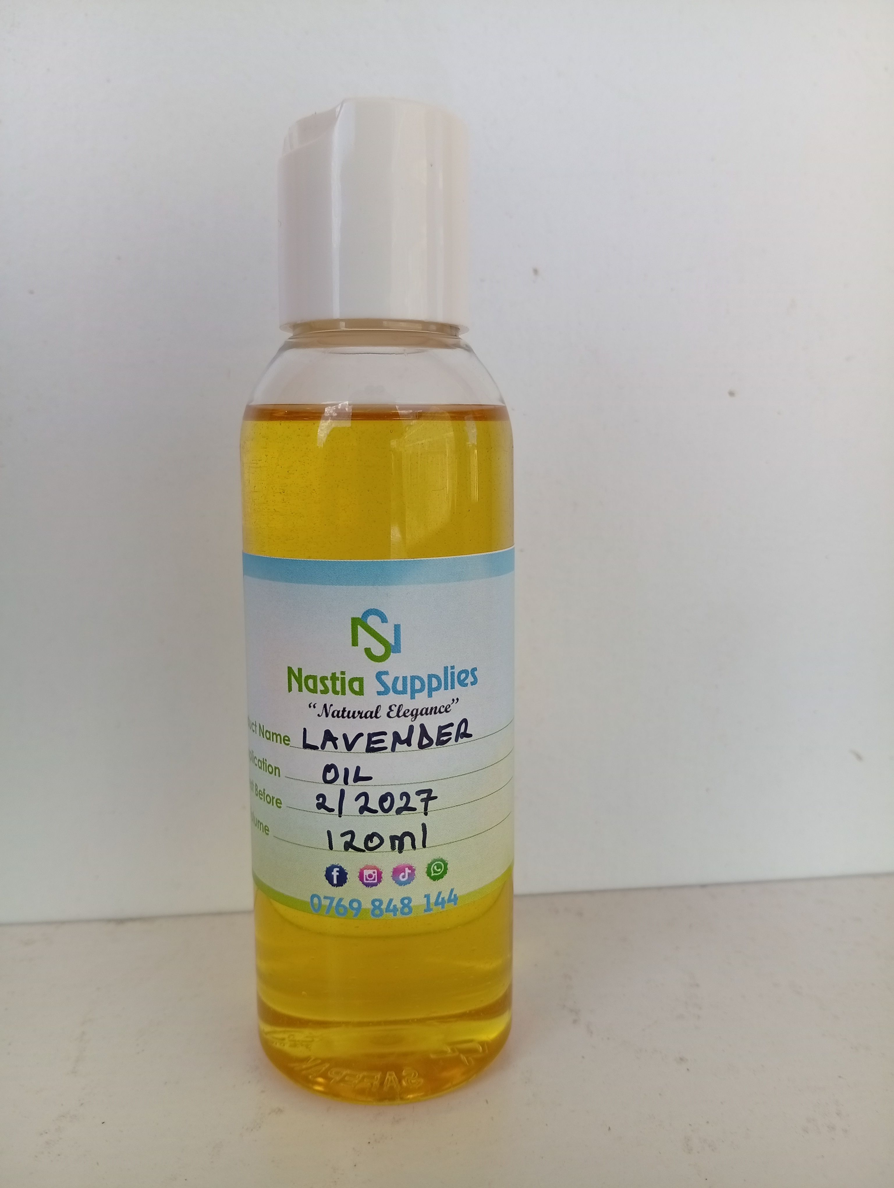 Organic Lavender  Oil (cold pressed) 100%Pure. Natural Calm For Sleep and Anxiety, Gentle Skin Soother, Healthy Hair Boost. Pure Goodness, Naturally.