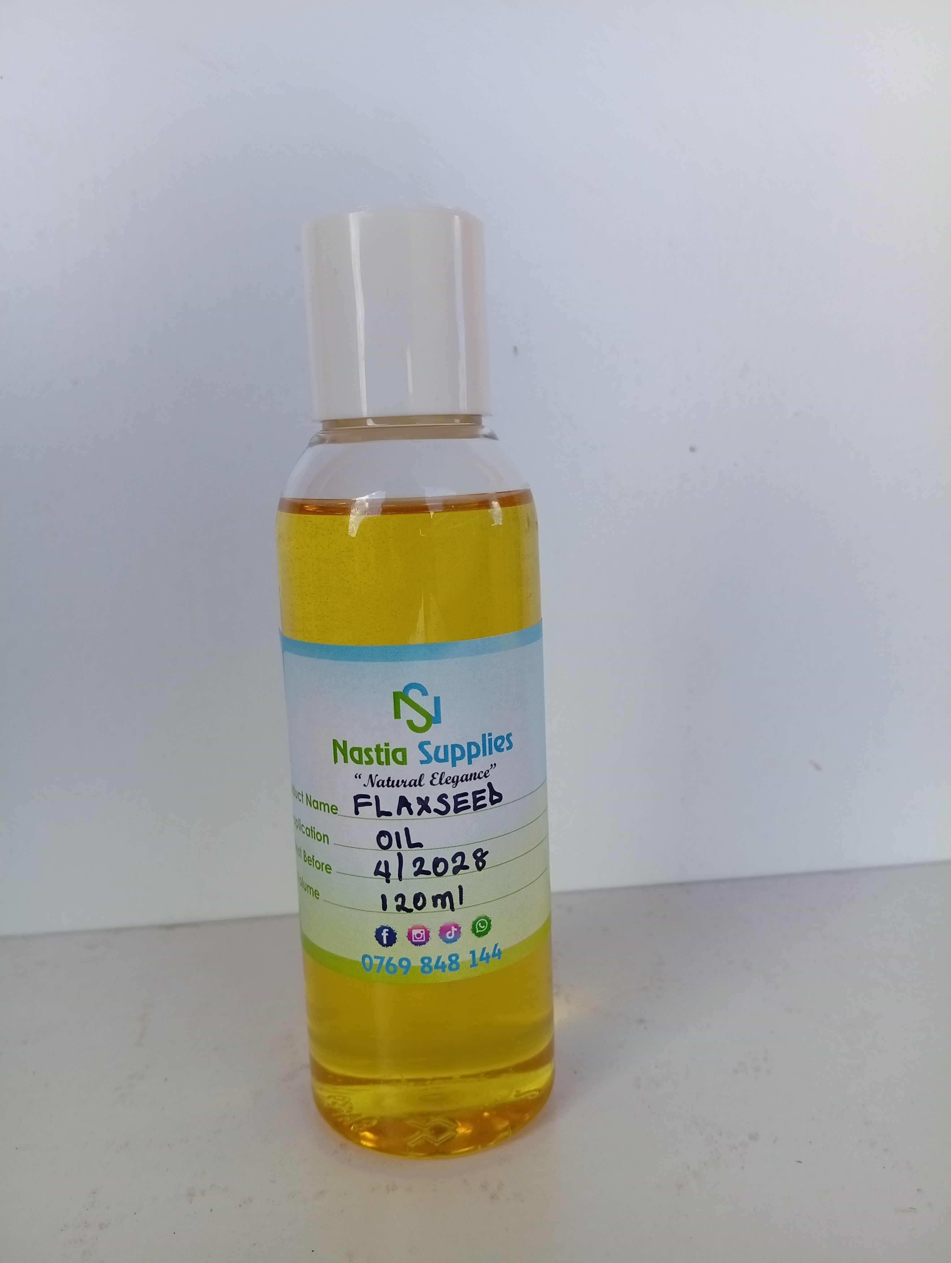 Pure Flaxseed Oil  (Cold-Pressed & Omega-Rich)