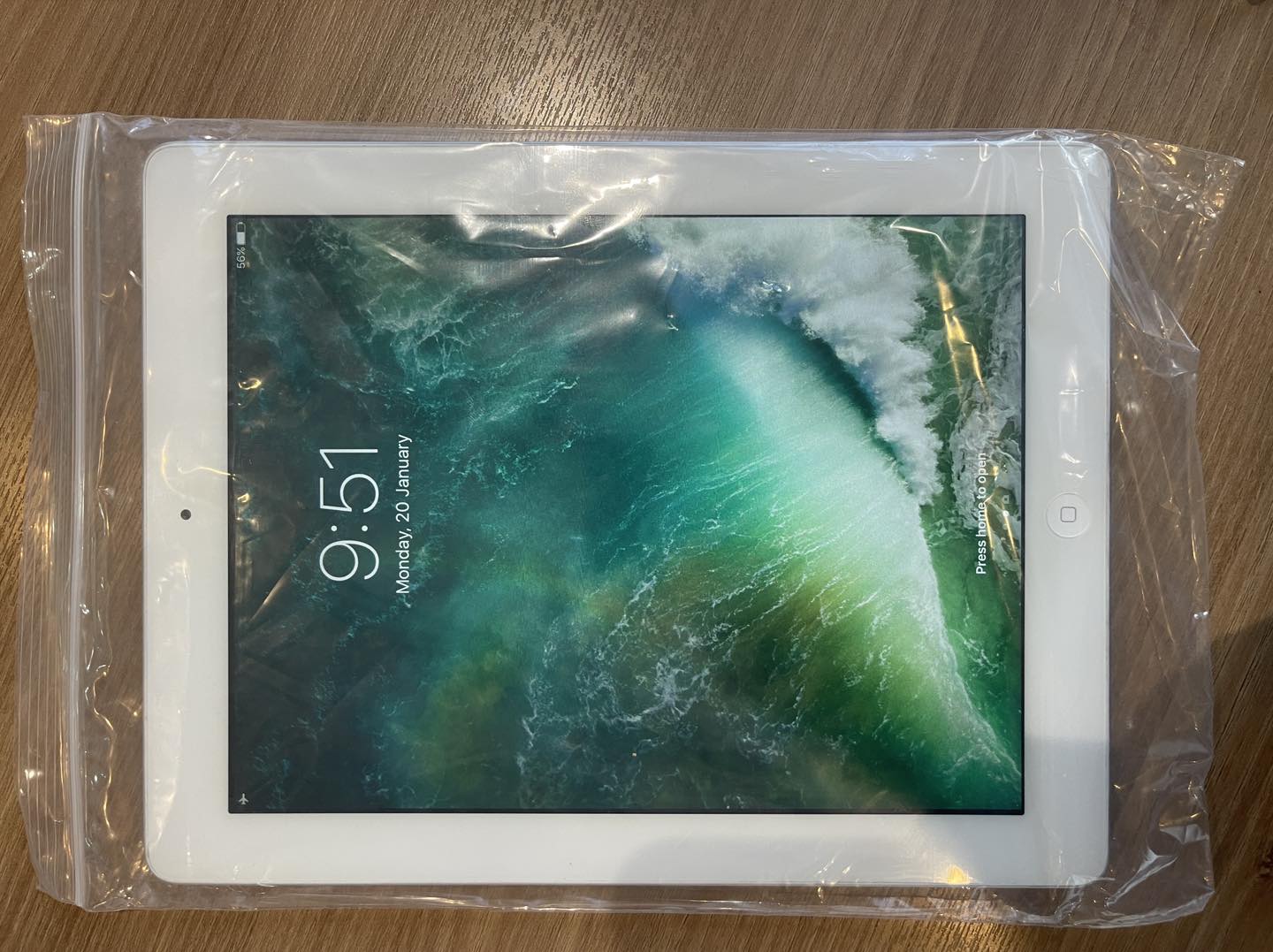 Apple iPad Mini 4 16GB Storage, 2GB RAM