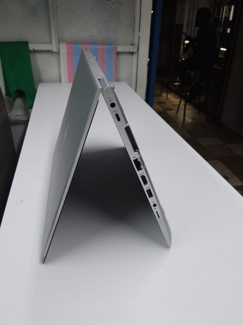HP EliteBook 840 G6 Professional Ultrabook – 8th Gen Intel Core i5 Processor, 8GB DDR4 RAM, 256GB PCIe NVMe SSD, 14" Full HD Display, Business-Class Lightweight Laptop
