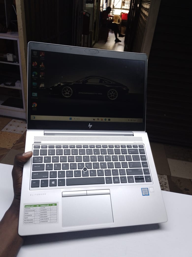 HP EliteBook 840 G6 Professional Ultrabook – 8th Gen Intel Core i5 Processor, 8GB DDR4 RAM, 256GB PCIe NVMe SSD, 14" Full HD Display, Business-Class Lightweight Laptop