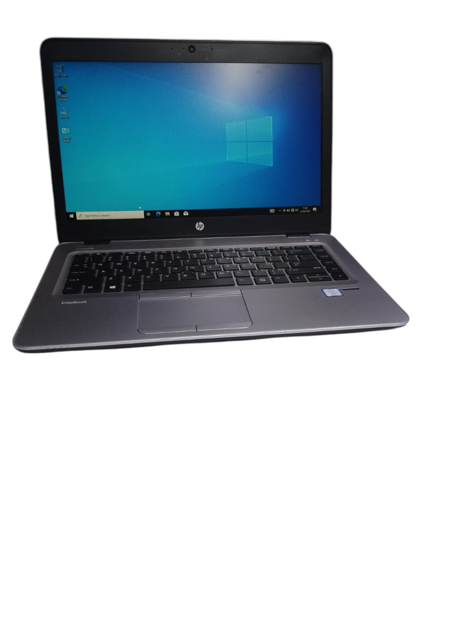 HP EliteBook 840 G4 14-Inch Business Ultrabook Laptop – Intel Core i5 7th Gen Processor, 8GB DDR4 RAM, 256GB SSD, Windows 10 Pro – Slim, Lightweight, and Durable Enterprise Notebook