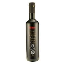 Prezioso Balsamic Vinegar of Moderna 500ml-is the perfect seasoning for your recipes, ideal to combine with meat, fish, vegetables, and even chips and snacks.