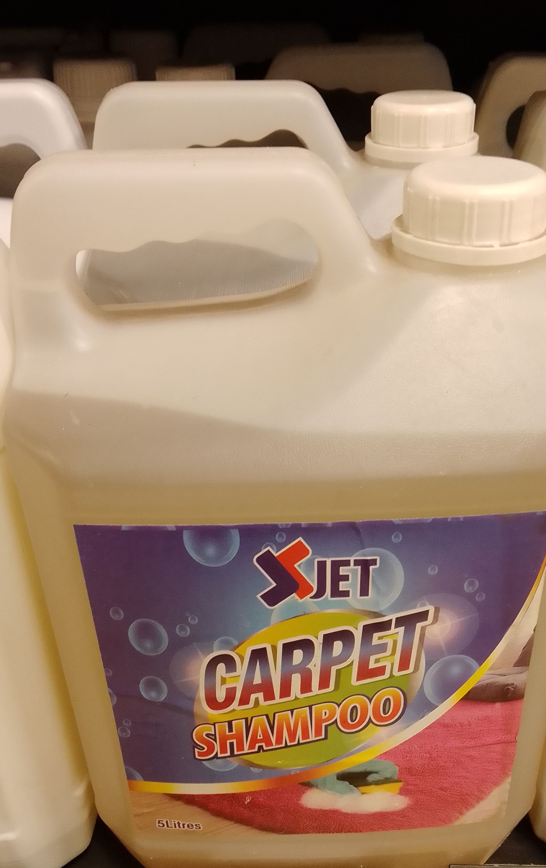 Jet Carpet Shampoo  Cleaner 5 Litres-loosens and lifts away dirt while being gentle on fabrics. Ideal for accidental spills and spot stain removal on those hard to launder items such as chairs & mats.