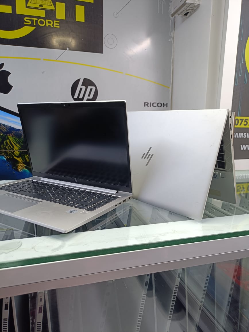 HP EliteBook 840 G7 is a business laptop that offers reliable performance and elegant design. Powered by a 10th generation Intel Core i5 processor, it provides sufficient speed for daily tasks