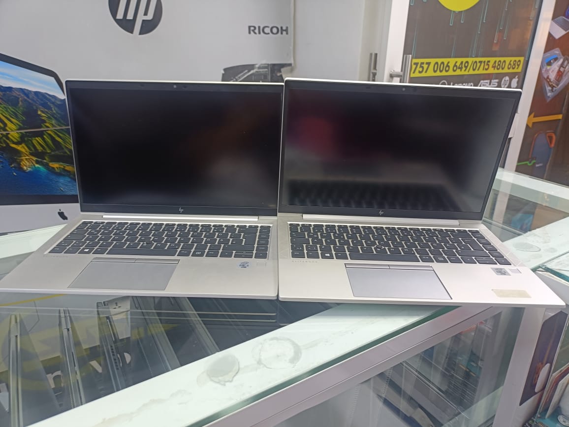 HP EliteBook 840 G7 is a business laptop that offers reliable performance and elegant design. Powered by a 10th generation Intel Core i5 processor, it provides sufficient speed for daily tasks