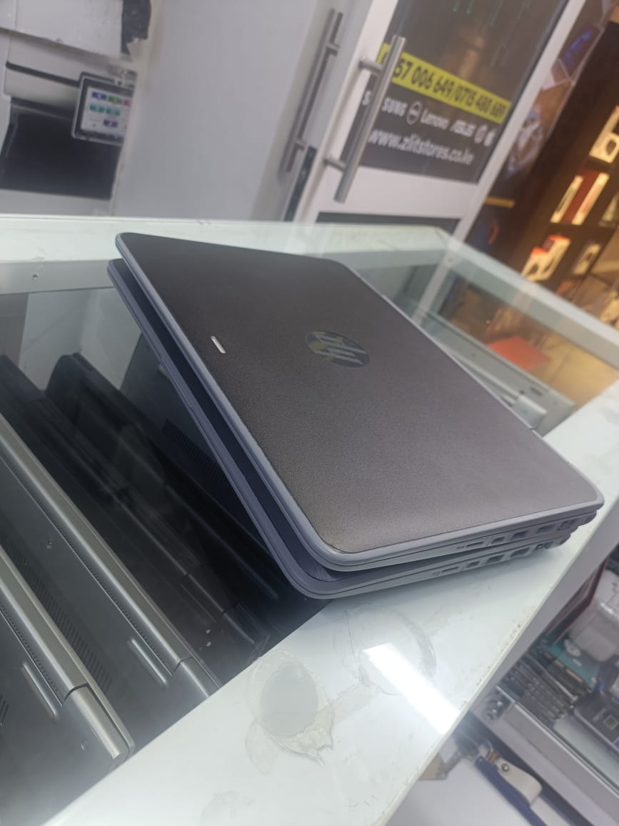 The HP ProBook 11 G4 X360 COI5 8TH GENERATION 8GBRAM 256SSD is a versatile laptop designed to offer reliable performance and flexibility, ideal for students and professionals.