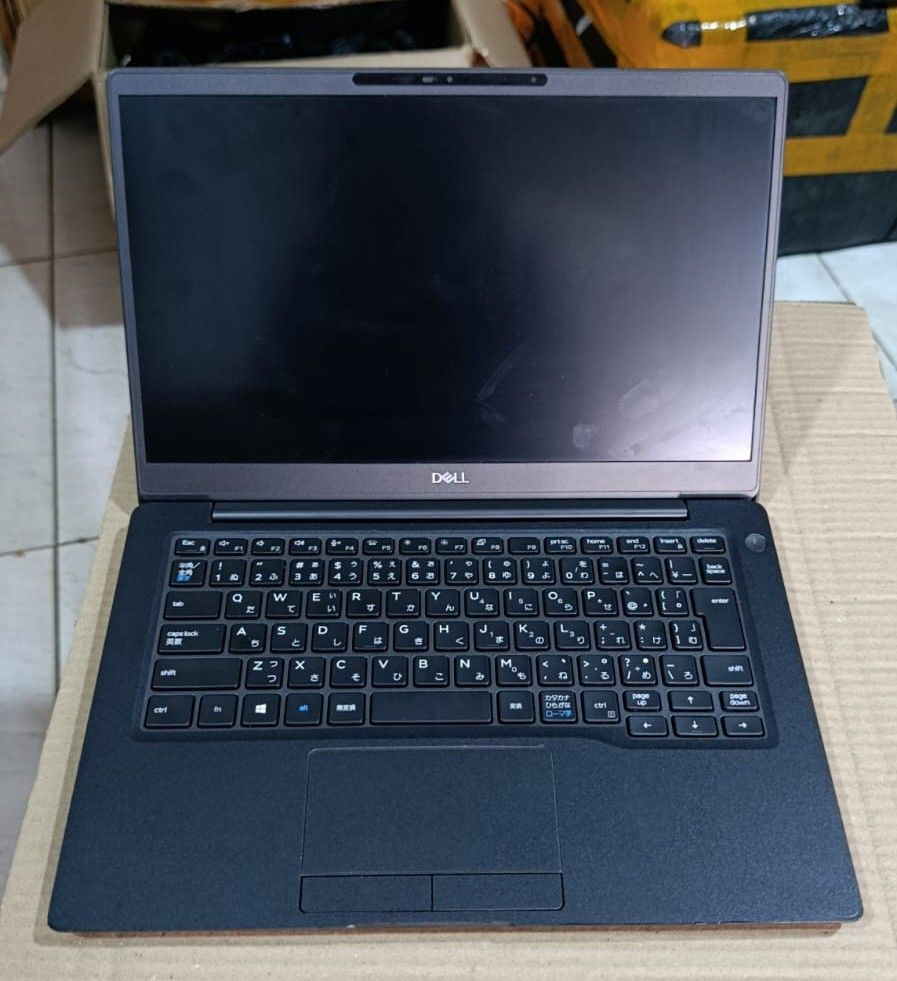 DELL LATITUDE 7300 LAPTOP (LAT-7300-00015) - 13.3" INCH DISPLAY,8th GENERATION INTEL CORE i5, 8GB RAM/ 256GB WINDOWS 11 PRO INSTALLED