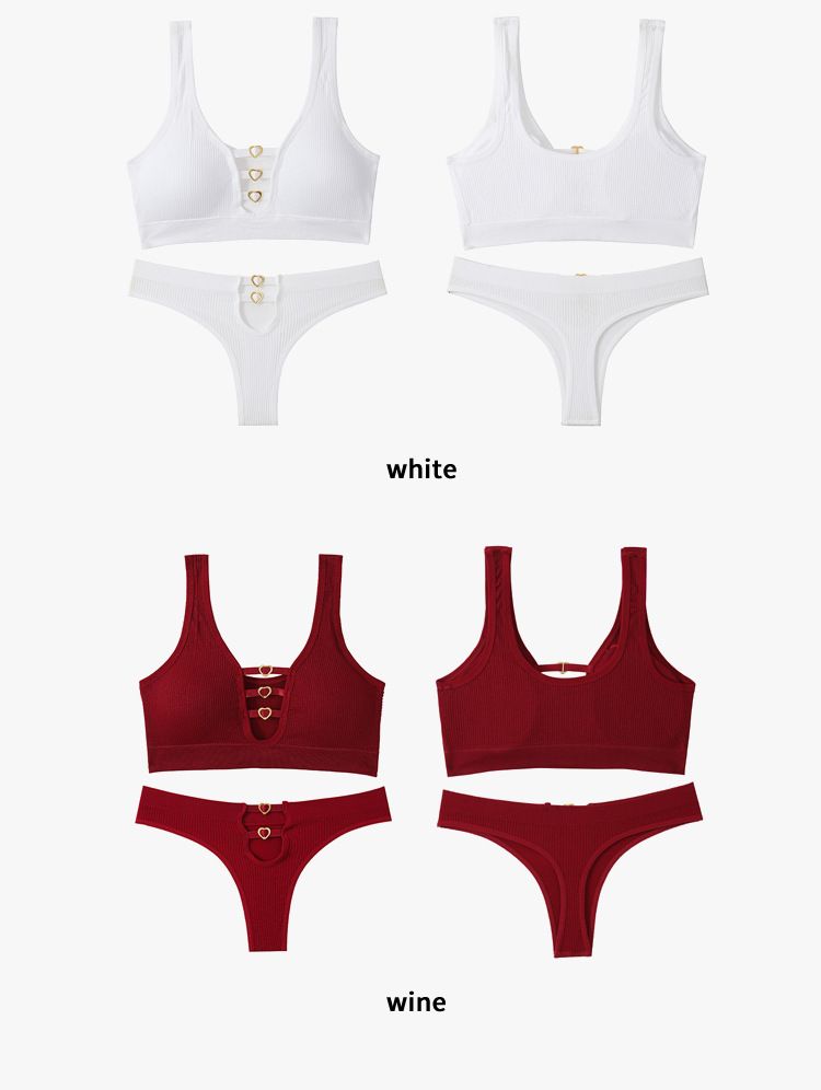 New sexy seamless lingerie set for women with a push-up bra and a vest for sports and breathability