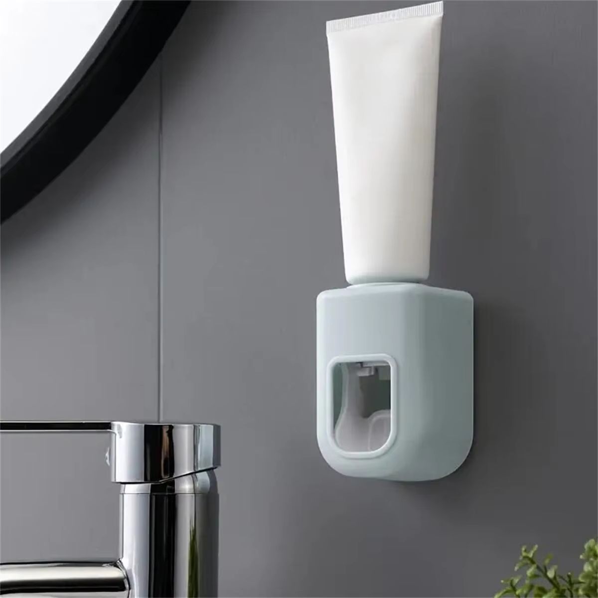 Wall Mounted Automatic Toothpaste Squeezer, Simple Toothpaste Holder Toothpaste Dispenser Wall Mounted for Bathroom