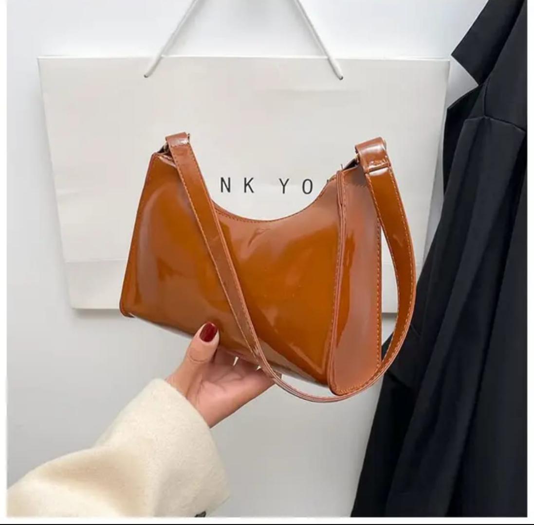 FASHIONABLE SLING BAGS AT AFFORDABLE PRICE MADE OF DURABLE LEATHER