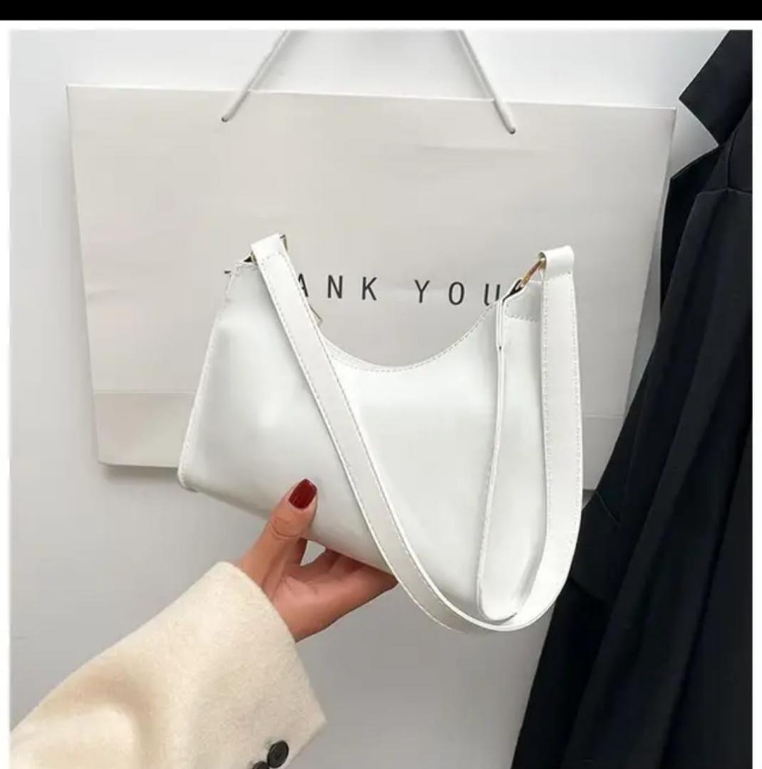 FASHIONABLE SLING BAGS AT AFFORDABLE PRICE MADE OF DURABLE LEATHER